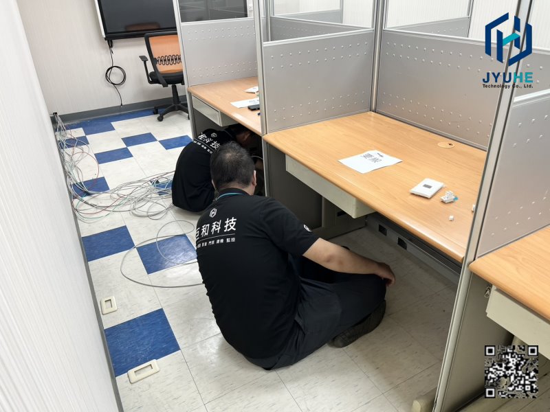 台中西區教學教育中心|辦公室弱電安裝、電話網路系統搬遷與機櫃整理工程服務 台中西區教學教育中心|辦公室弱電安裝、電話網路系統搬遷與機櫃整理工程服務