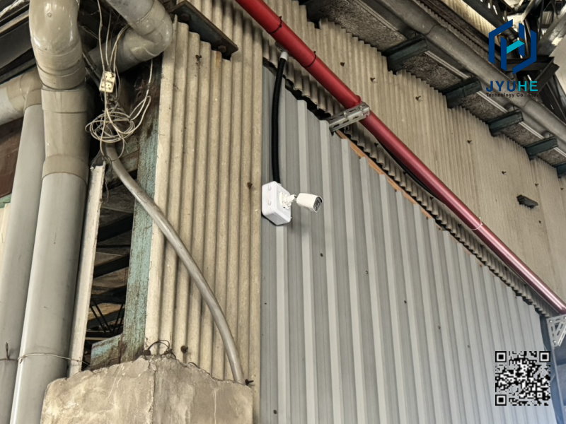 光纖與 IP CAM 監控機櫃安裝成果報告台中 豐原區-某科技機械生產公司光纖網路/監視系統及機櫃 光纖與 IP CAM 監控機櫃安裝成果報告台中 豐原區-某科技機械生產公司光纖網路/監視系統及機櫃